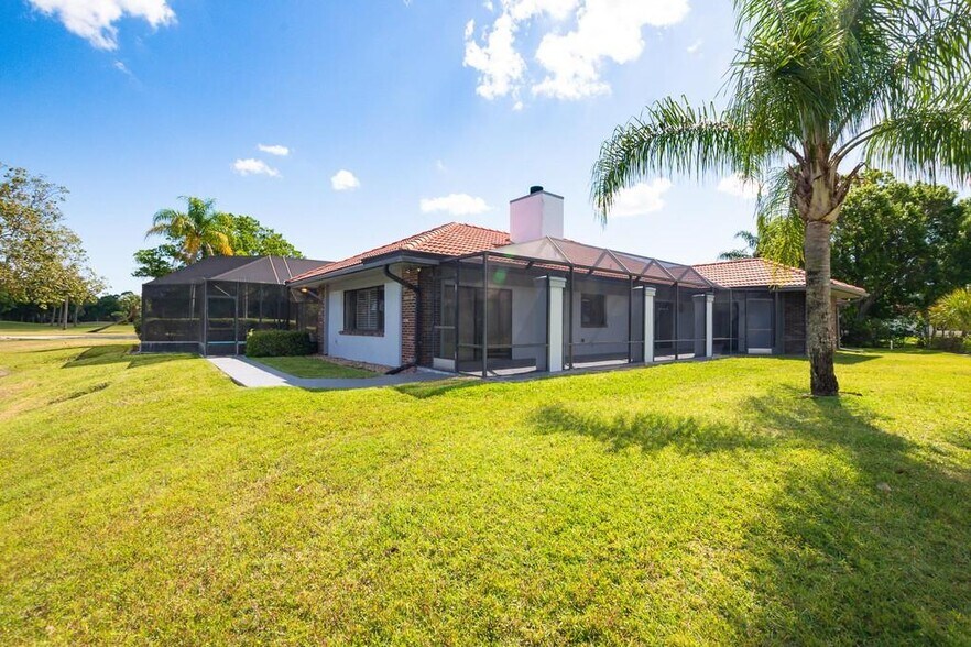 Building Photo - 3001 Conifer Dr