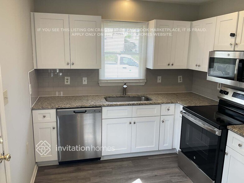 Building Photo - 1624 Cranberry Hill Ln