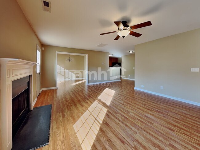 Building Photo - 836 Willow Bay Dr