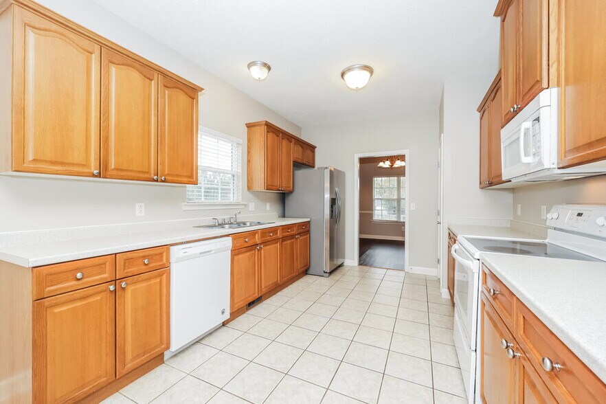 Building Photo - 1501 Teresa Ln