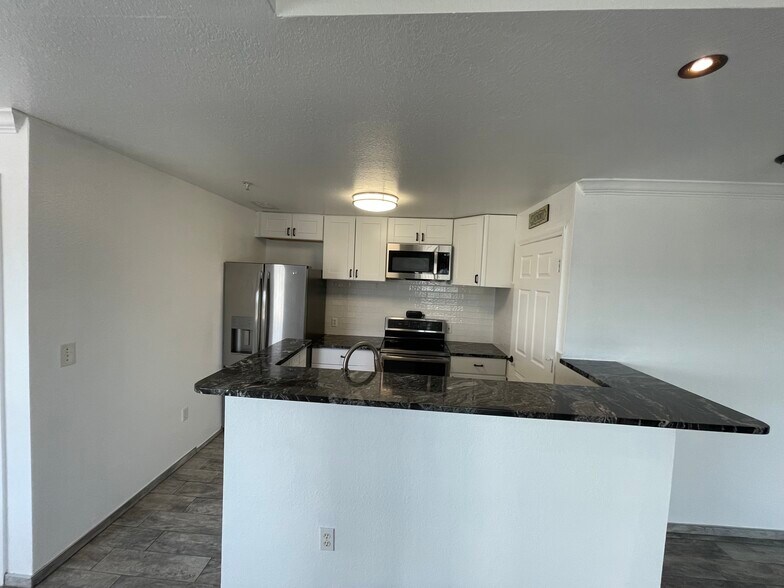 Building Photo - 5538 Pga Blvd