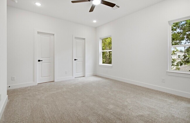 Building Photo - 307 Bolden St