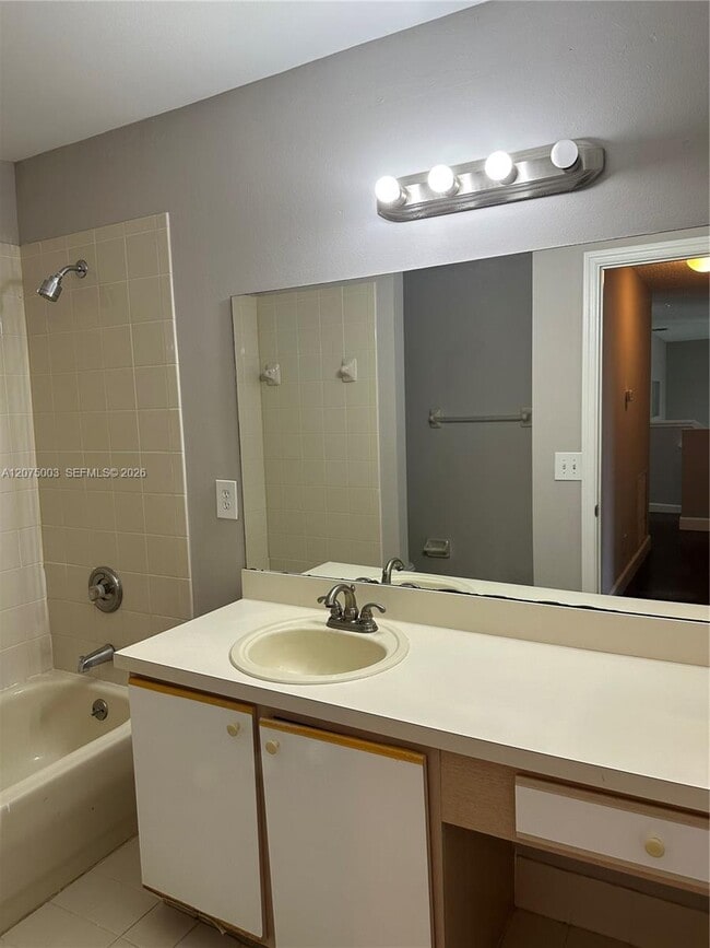 Building Photo - 2403 SW 106th Ave