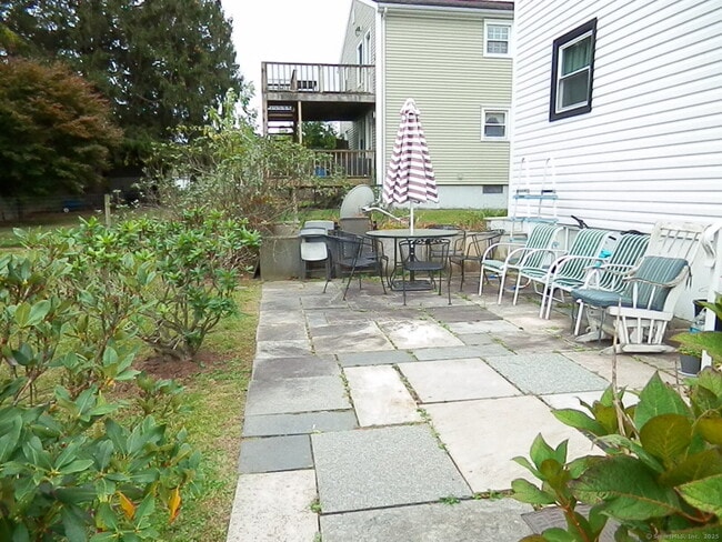 Building Photo - 47 Fort Hill Ave