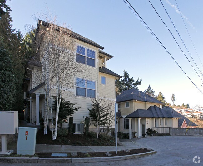 Primary Photo - Washington Park Townhome Condominiums