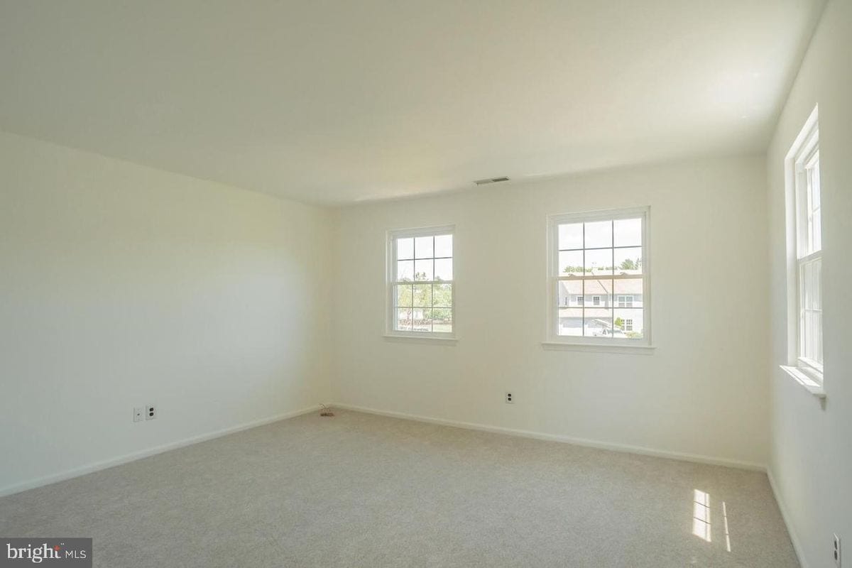 Building Photo - 1659B Trellis Cir