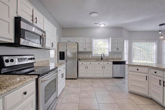 Building Photo - 5707 Chester St