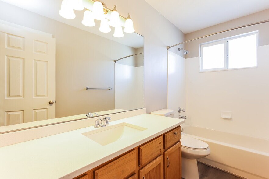 Building Photo - 7332 S Jasper Hill Dr