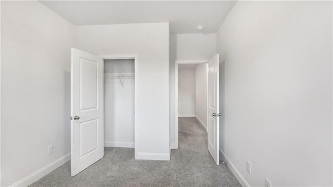 Building Photo - 1274 Ainsworth Alley