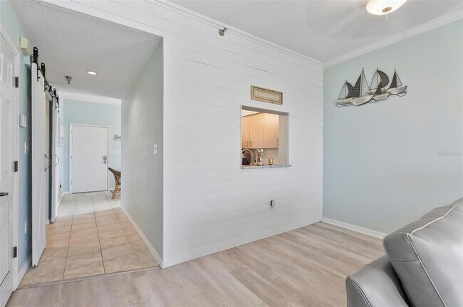 Building Photo - 104 Surfview Dr