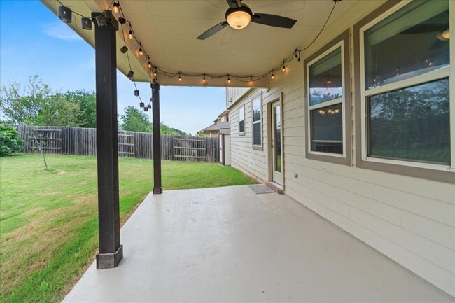 Building Photo - 5600 Bonneville Bend