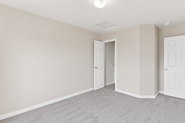 Building Photo - Charming 3-Bedroom Home Near Ft. Carson – ...