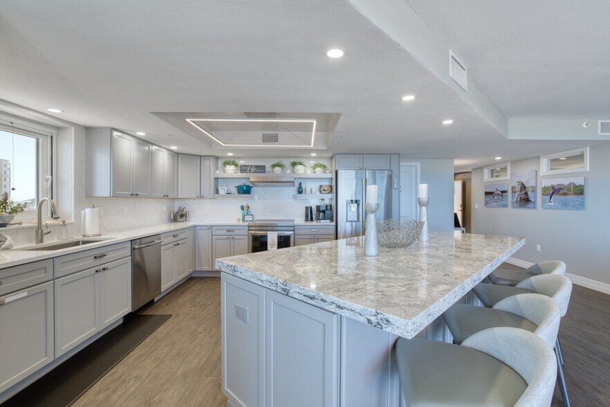Building Photo - 230 Minorca Beach Way
