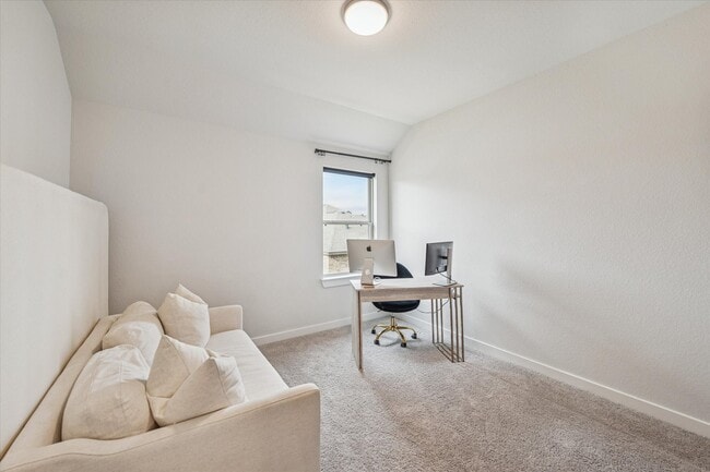 Building Photo - 7933 Spring Run Dr