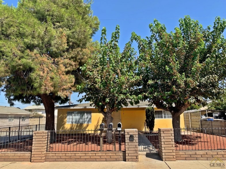 Primary Photo - 3312 Elda Ave