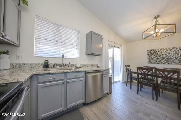 Building Photo - 4510 W Sun Quest St