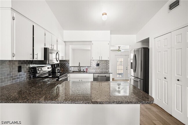 Building Photo - 17370 W Carnegie Cir
