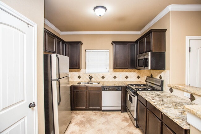 Building Photo - 4423 106th St