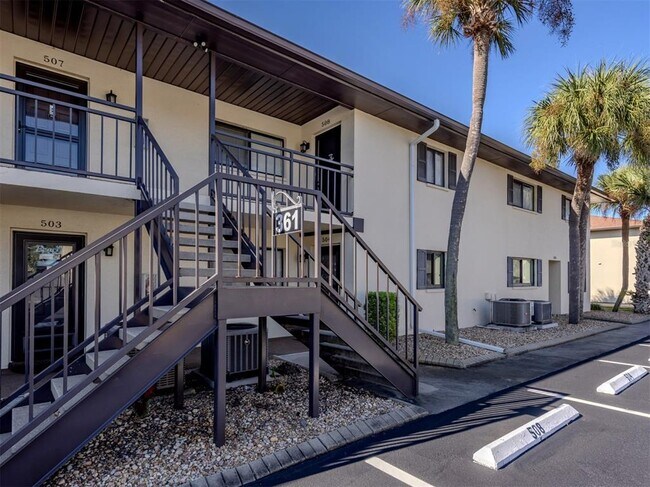 Building Photo - 361 Airport Ave E