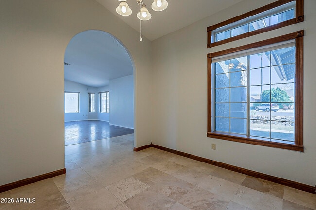 Building Photo - 8844 W Cavalier Dr