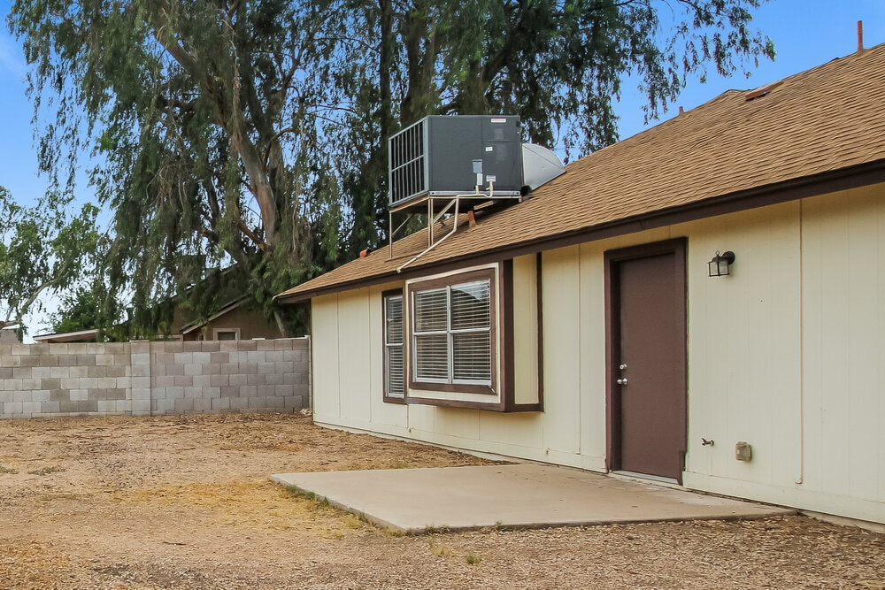 Building Photo - 6529 N 74th Dr