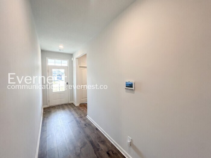 Building Photo - 8329 Gum Pond Dr