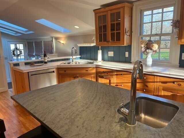 Building Photo - 520 Washington Rd