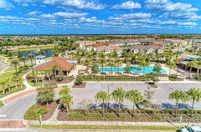 Building Photo - 11607 Brookside Dr