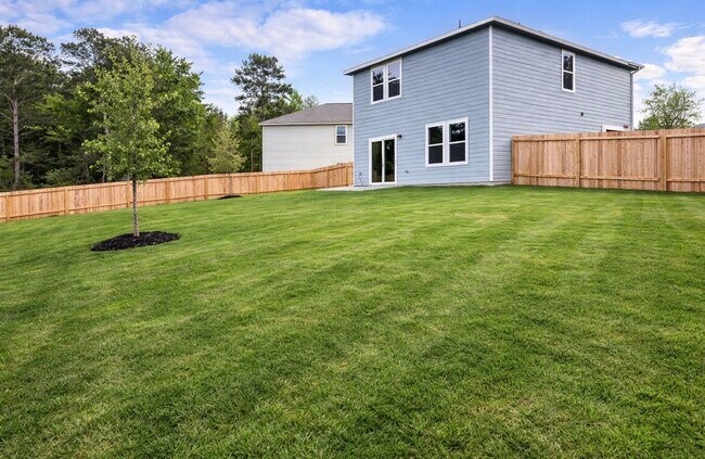 Building Photo - 14802 Calderon Dr