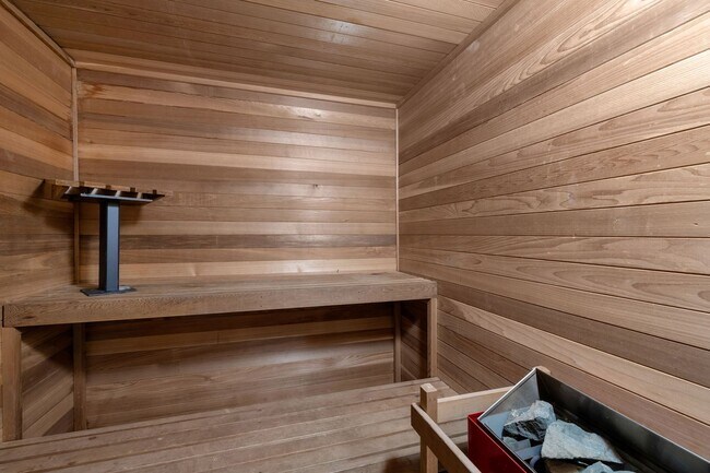 Building Photo - Seward Park