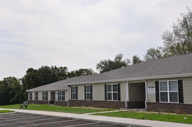 Primary Photo - Elizabeth Lodge Apartments