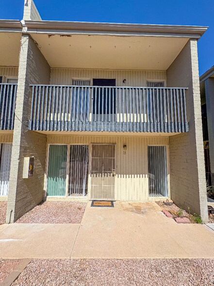 Building Photo - 6802 N 17th Ave