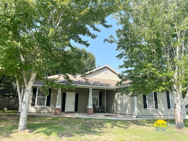 Primary Photo - Walsh Glen Estates Crestview Home, call to...