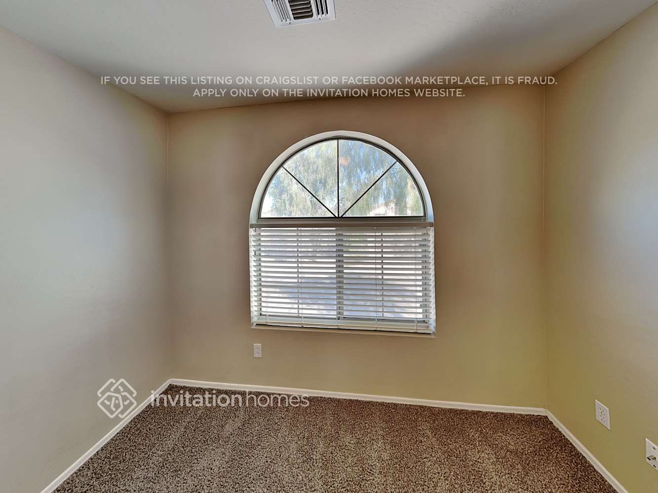 Building Photo - 3831 W Naomi Ln