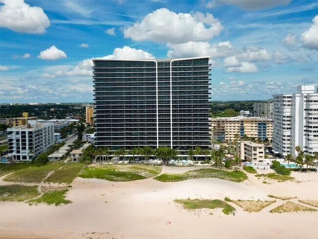 Building Photo - 900 N Ocean Blvd