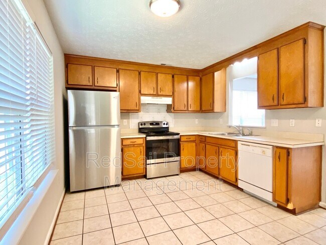 Building Photo - 308 Jacks Pl