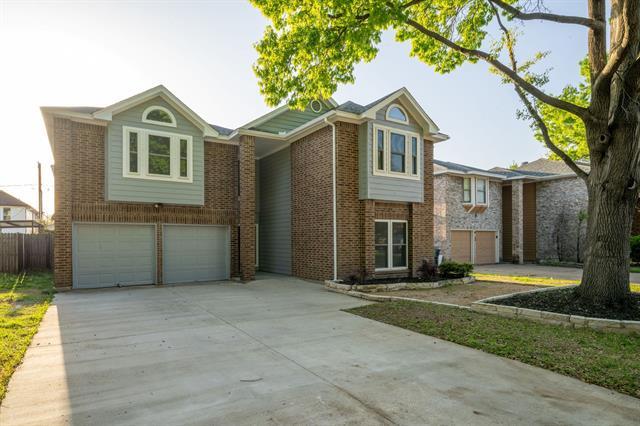 Building Photo - 6400 Meadowglen Dr