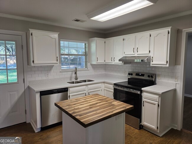 Building Photo - 109 Ashley Dr
