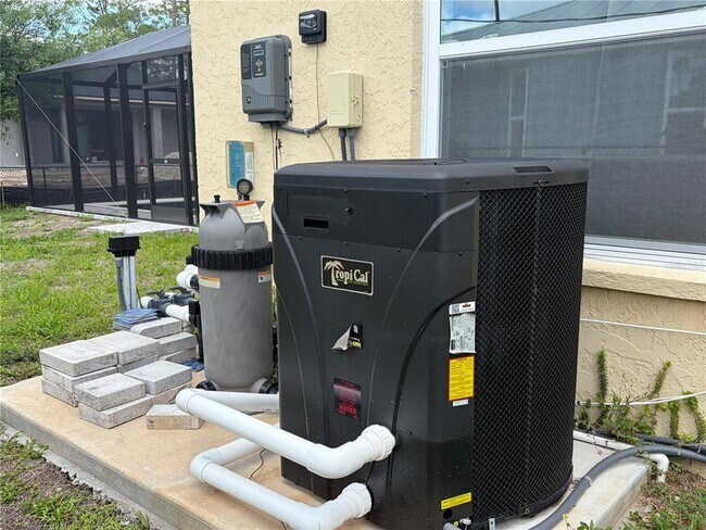 Building Photo - 6972 Crock Ave