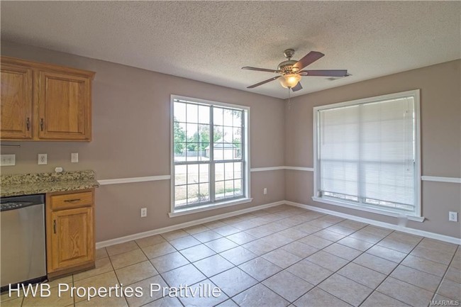 Building Photo - 4 br, 2 bath House - 466 Harvest Loop