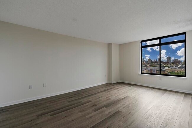 Building Photo - 759 2nd St