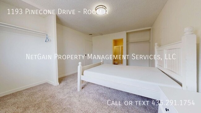 Building Photo - 1193 Pinecone Dr