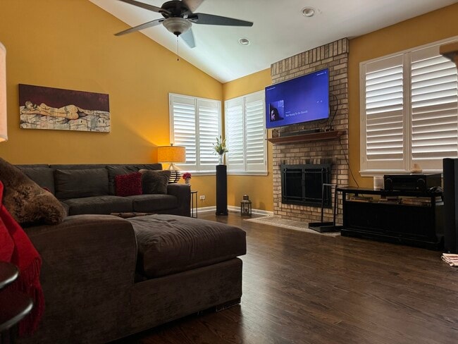 Building Photo - 459 Rock Hall Cir