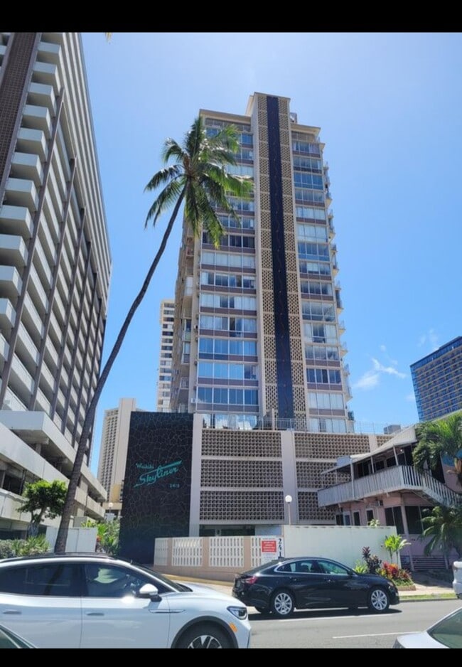 Building Photo - 2415 Ala Wai Blvd