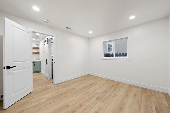 Building Photo - Beautiful Modern Home in the heart of North Park/Hillcrest/University Heights