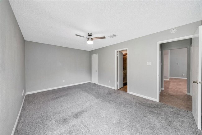 Building Photo - 16906 Pocono Dr