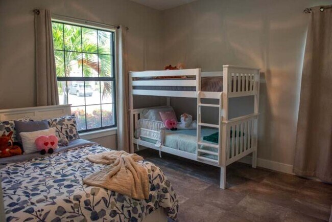 Building Photo - 2929 Gin Berry Way