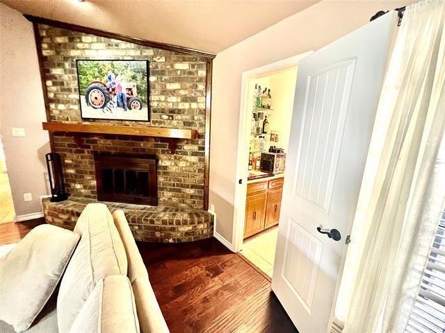 Building Photo - 7812 Woodharbor Dr