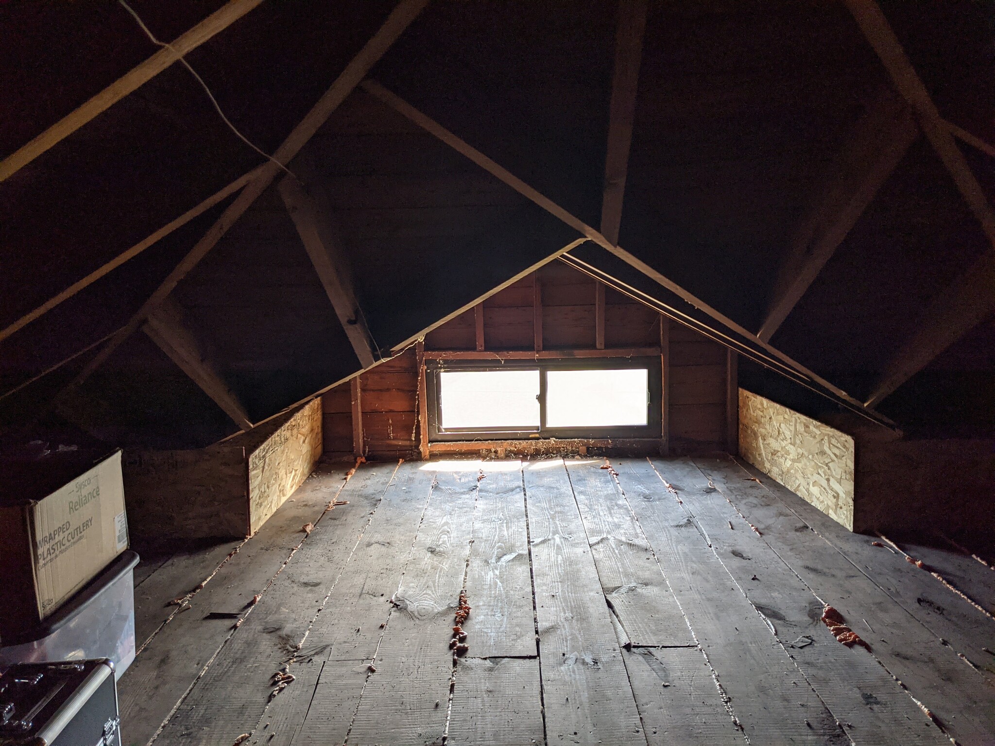 Attic - 82 Martin Ave