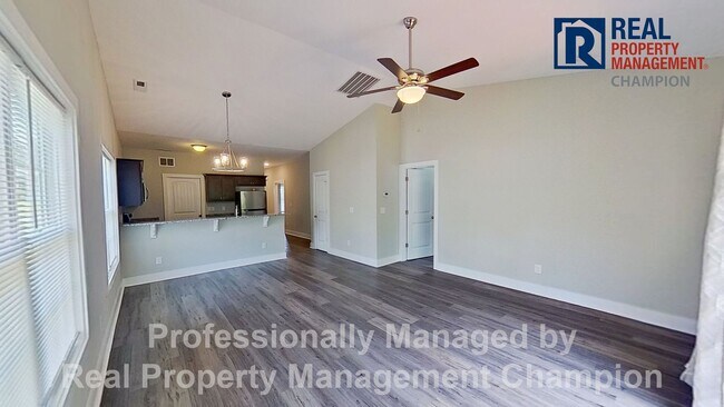 Building Photo - Charming 3 BD/2 BA with Open Floorplan and Attached Garage